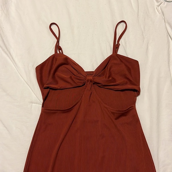 Verge Girl Cutout Midi Dress(SOLD) - Picture 5 of 6